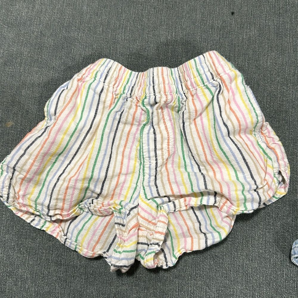 Baby gap shorts